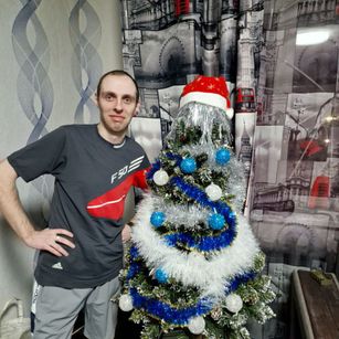 Model - DanielLovee cosplay