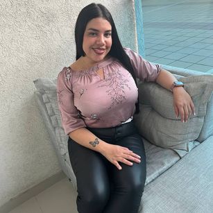 Model - dreabusty hairy