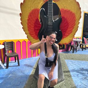 Model - dreabusty latin