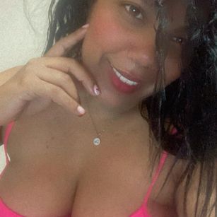 Model - NenaLovely COQUETTE