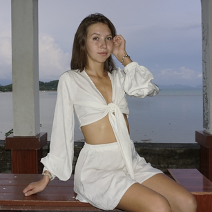 Model - Lina Siren pantyhose