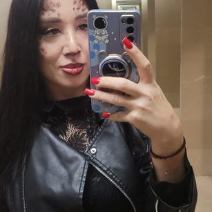 Model - SianaSky teen