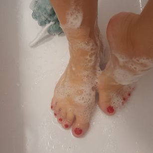 Model - ElizabethRaegan toys