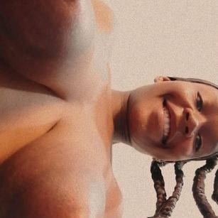 Model - Alana petite