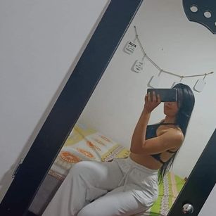 Model - amanda bigboobs