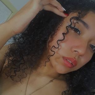 Model - paola torrez natural