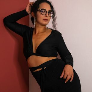 Model - Linda dirtytalk