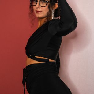 Model - Linda dirtytalk