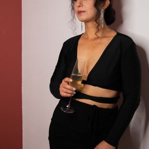 Model - Linda squirt