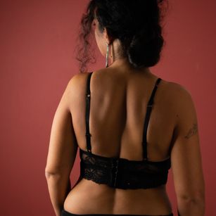 Model - Linda squirt