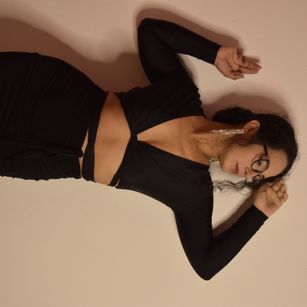 Model - Linda dirtytalk