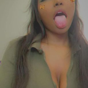 Model - ShelCierra sexy