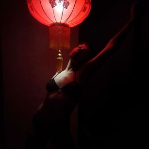 Model - Your_Hot_Ex fit