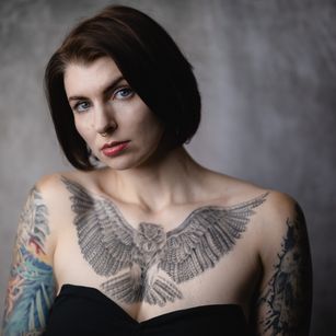 Model - Cara Blaze active