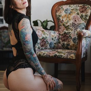 Model - Cara Blaze sporty