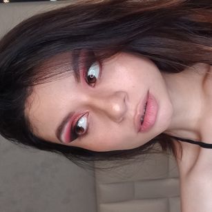 Model - Lucy Milk blowjob