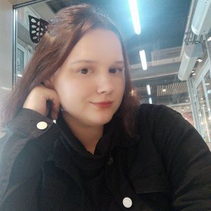 Model - Blossom blowjob