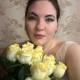 Model - OlyaFire feet