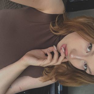 Model - Emma__Leee fetish