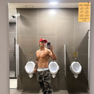 Model - Dominiofit young