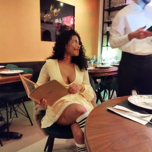 Model - Melii latinas