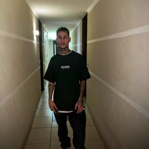 Model - Junihno sexy