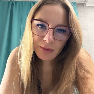 Model - Milf_Tea milf