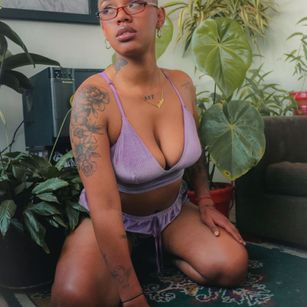 Model - Helliemoore fetish