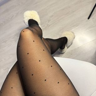 Model - MissLucy cuckold