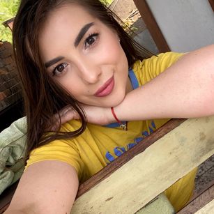 Model - miss_tasy bigtits