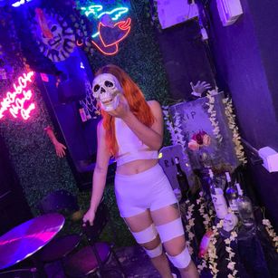 Model - Hailiespleasure Deeptroath