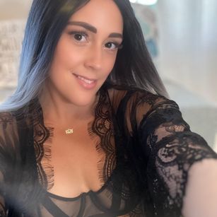 Model - Lena Jane milf