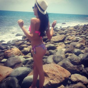 Model - Sexy young Squirter Young