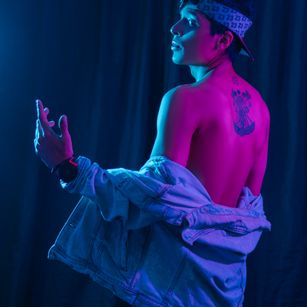 Model - MikeStonne cei