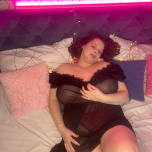 Model - Blossom squirt