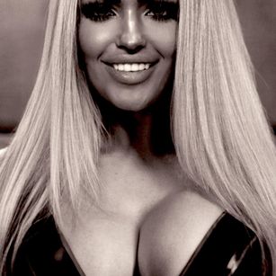 Model - Sexy Sienna Sissification