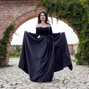 Model - BeckyShine femdom