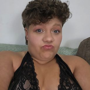 Model - IzaBella joi