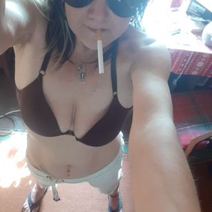 Model - AlanaLaDream dance