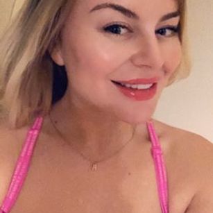 Model - MayfairRuby slim