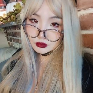 Model - Erica smalltits