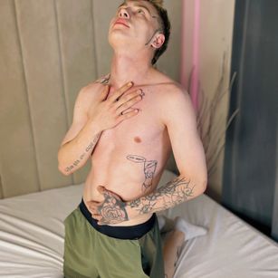 Model - Theo Green dickrate