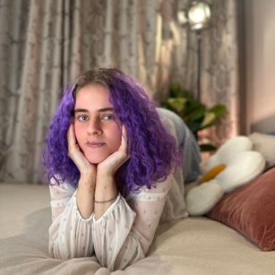 Model - dotty_girl stockings