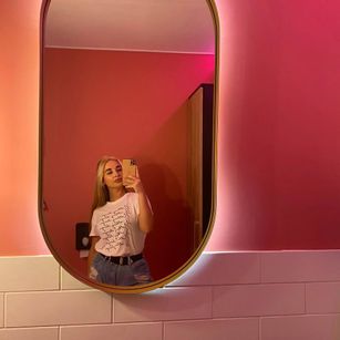 Model - Lewandowskaya talk