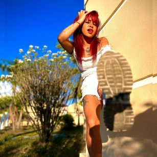 Model - Lia Wood blowjob