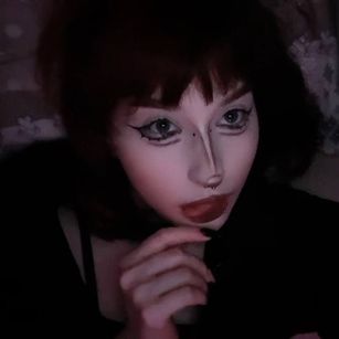 Model - ElizaNik young