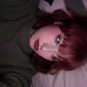 Model - ElizaNik cute