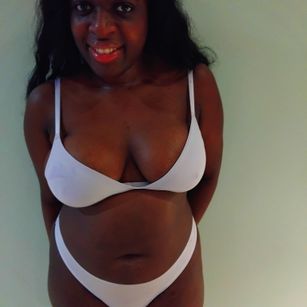 Model - BrandyEngland blackgirl