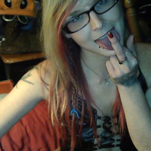 Model - Lady RiasSyn cuckold