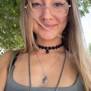 Model - museleks cute